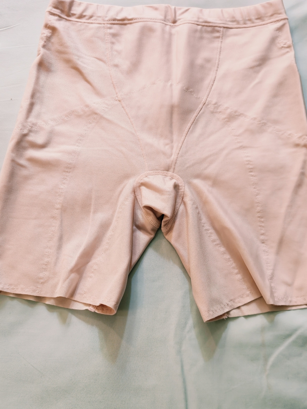 Wacoal Soft Pink Shaping Shorts